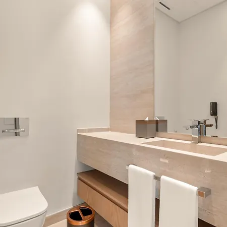 Ajman Hotel & Villas By Blazon Hotels Exterior photo Bathroom